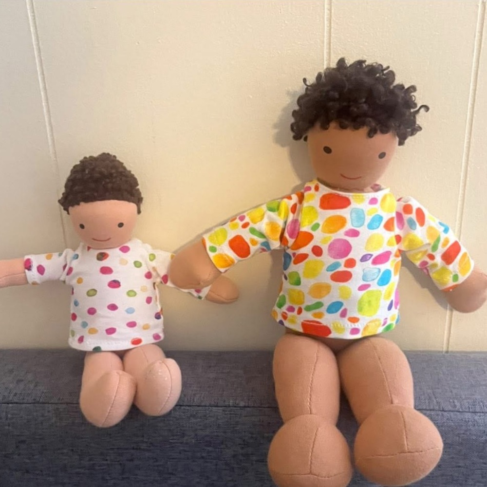 COPY - Lovevery Plush Organic Cotton Avery & Quinn Dolls